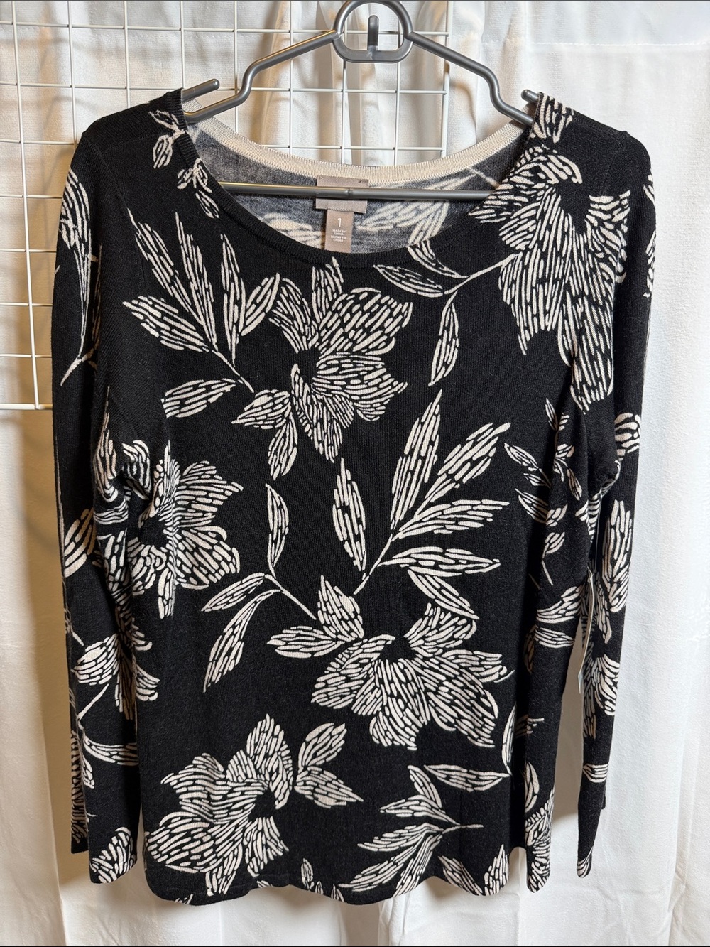 Chico's boat neck sweater cashmere blend